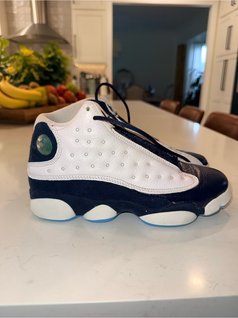 Jordan Kids' Retro Sneakers in White and Navy